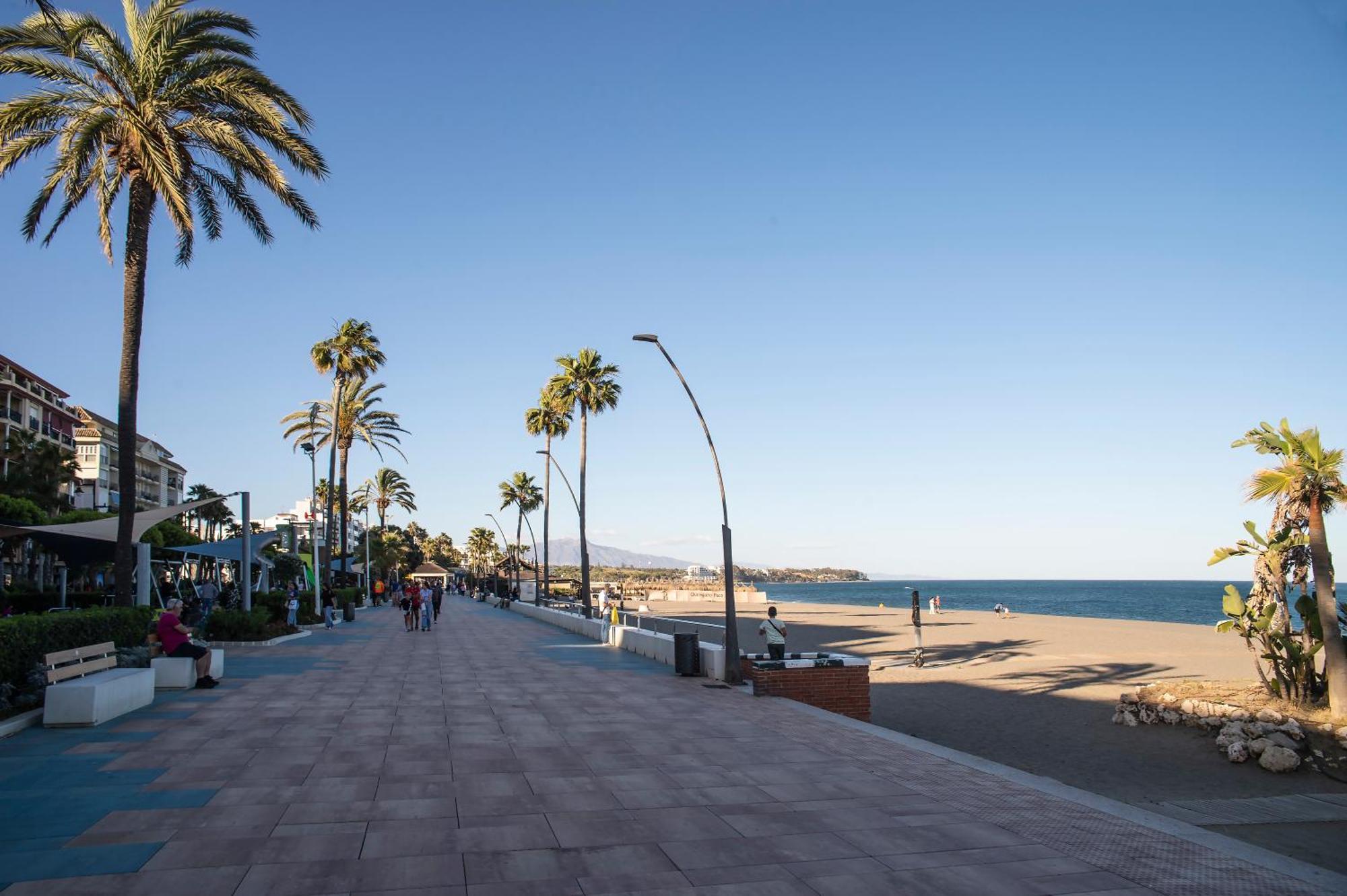 Los Aticos Estepona Ngoại thất bức ảnh